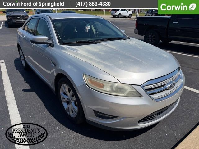 Used 2011 Ford Taurus SEL w/ 201A Rapid Spec Order Code FWD image 3