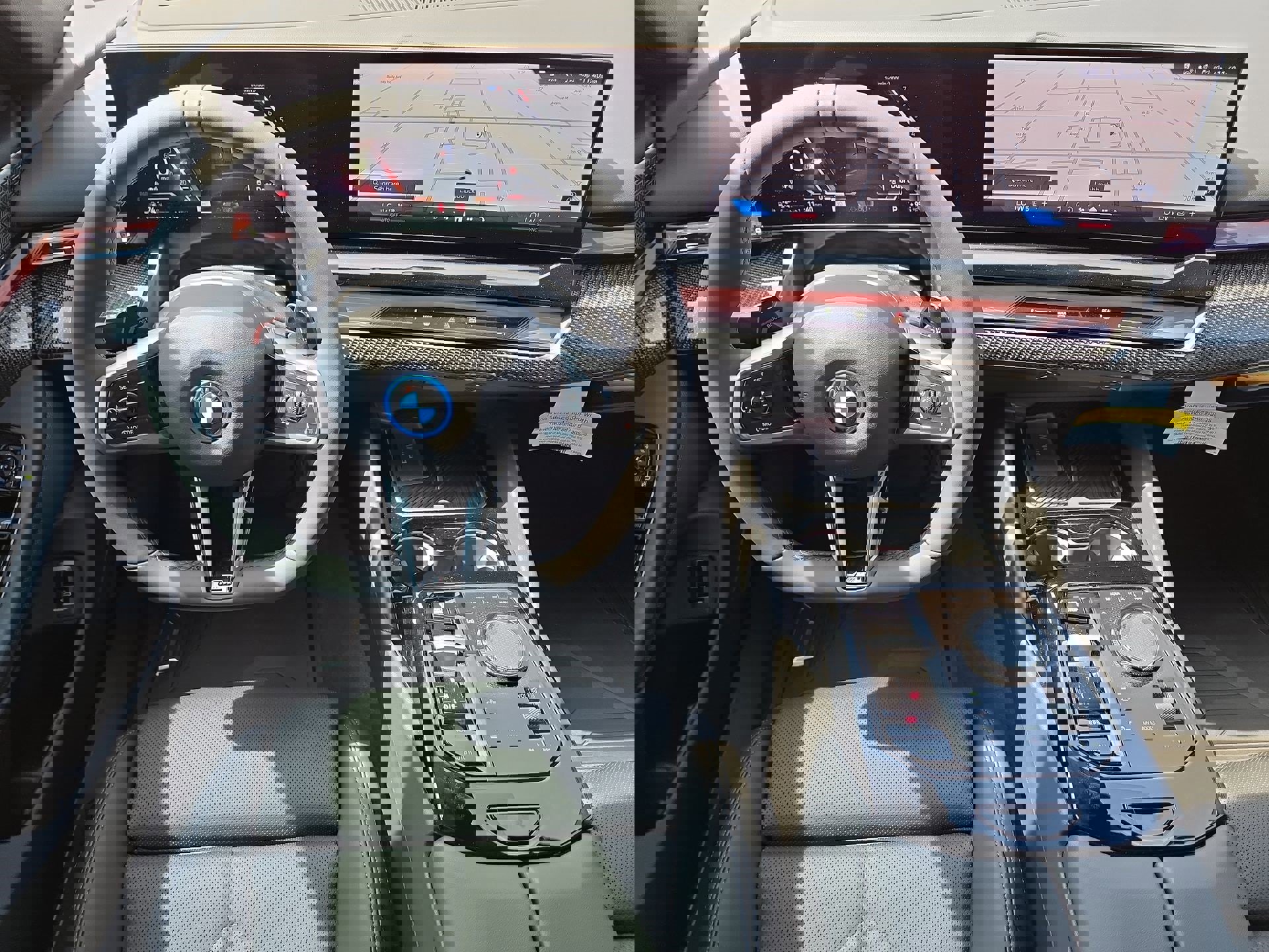 Used 2026 BMW 550e xDrive image 14