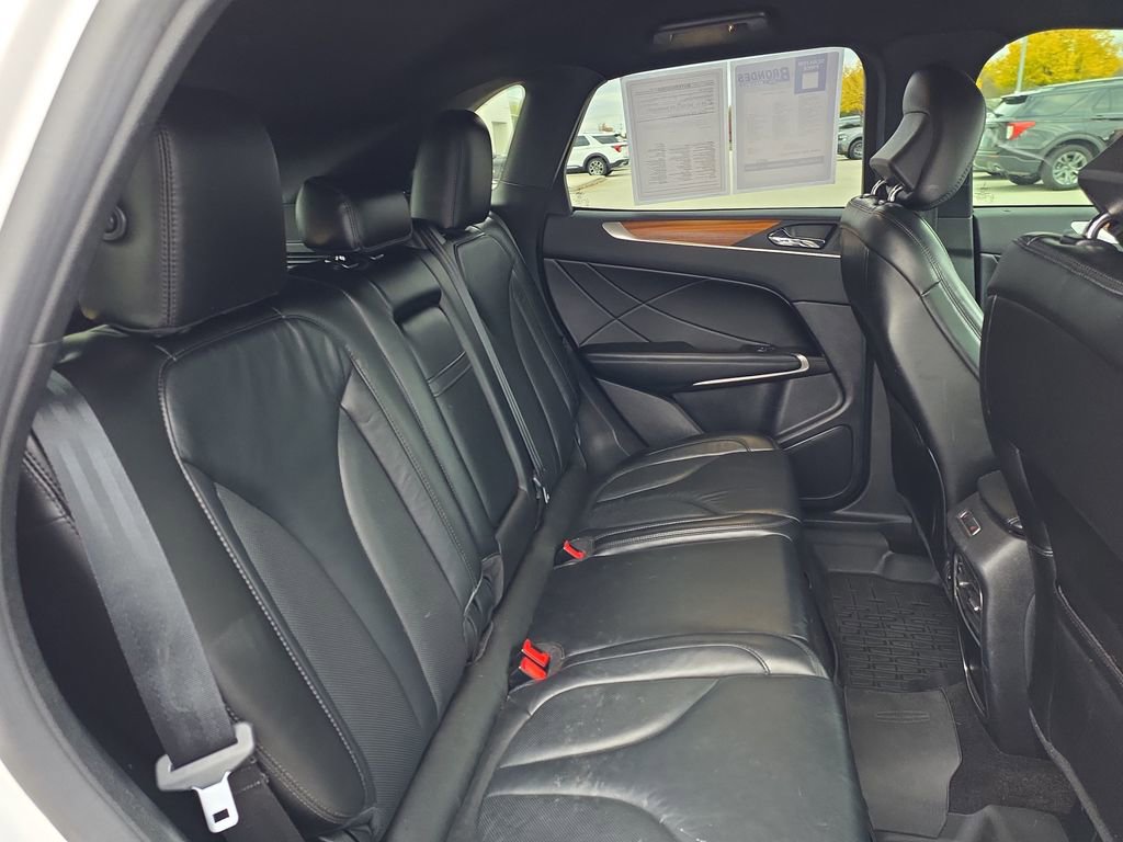 Used 2019 Lincoln MKC Select w/ Select Plus Package image 32