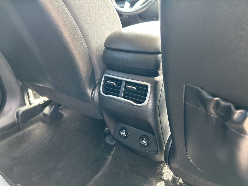 Used 2023 Hyundai Santa Fe SEL image 42