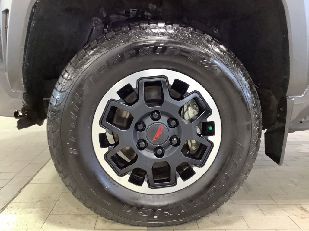 Used 2024 Toyota Tacoma TRD Off-Road AWD/4WD image 23