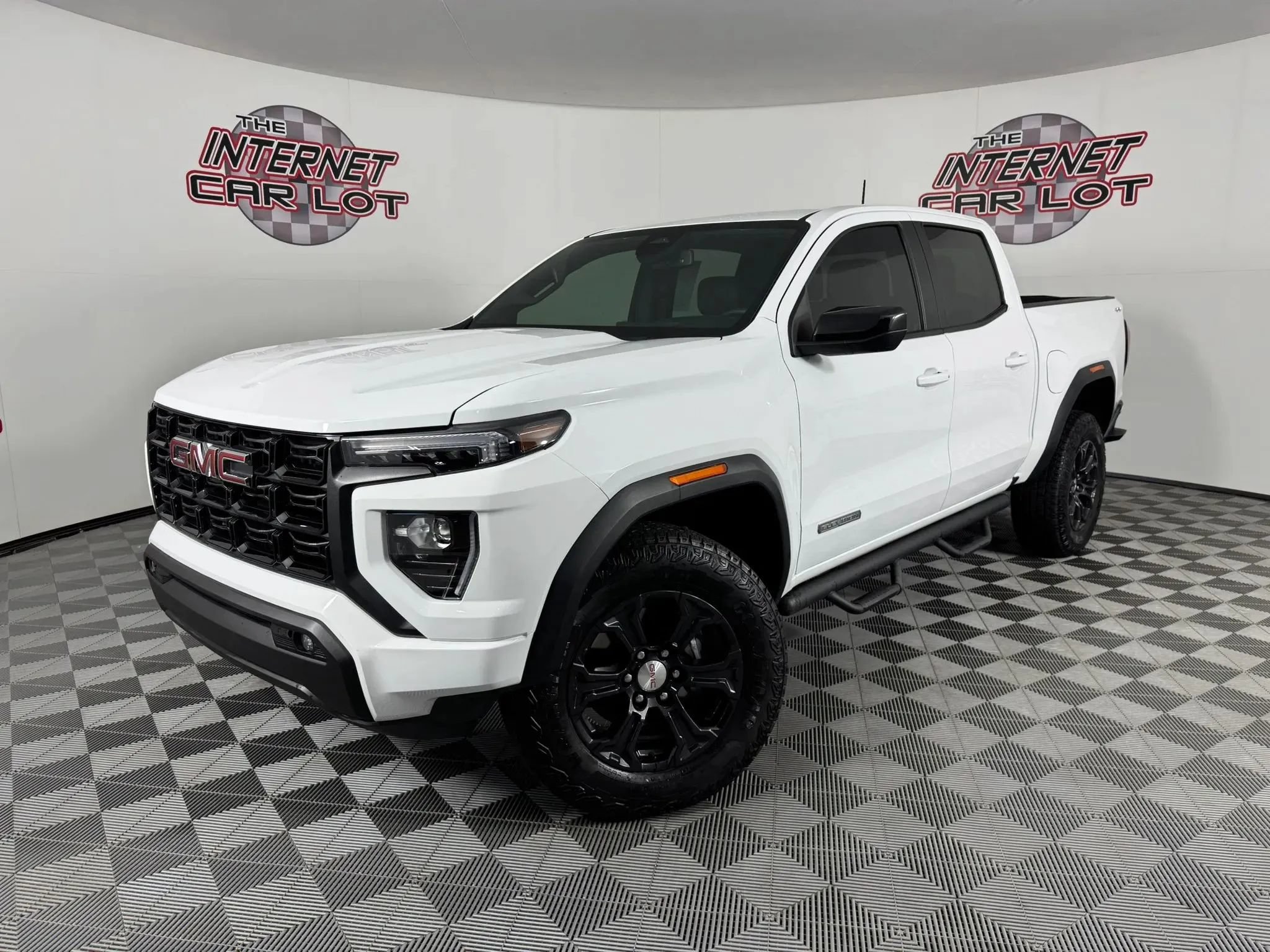 Used 2024 GMC Canyon Elevation w/ Convenience Package