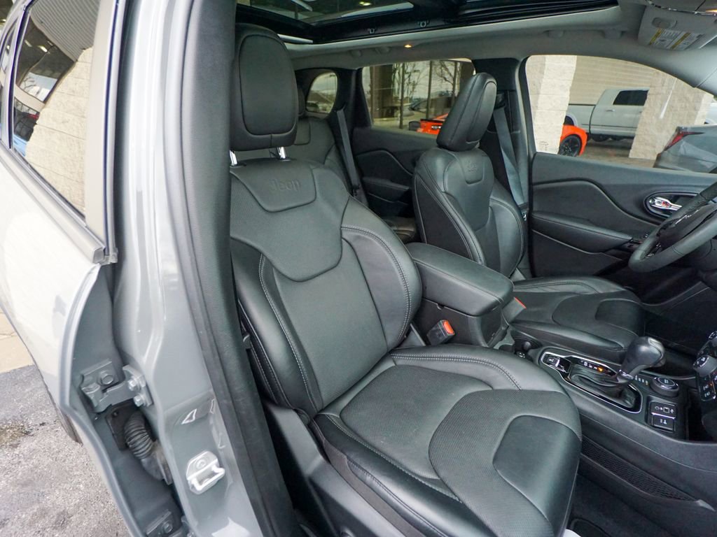 Used 2023 Jeep Cherokee Altitude Lux w/ Lux Elite Package image 33