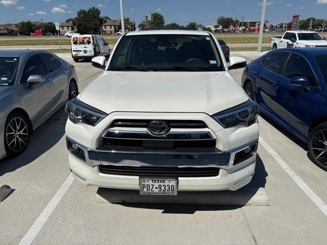 Used 2021 Toyota 4Runner Limited AWD/4WD image 3