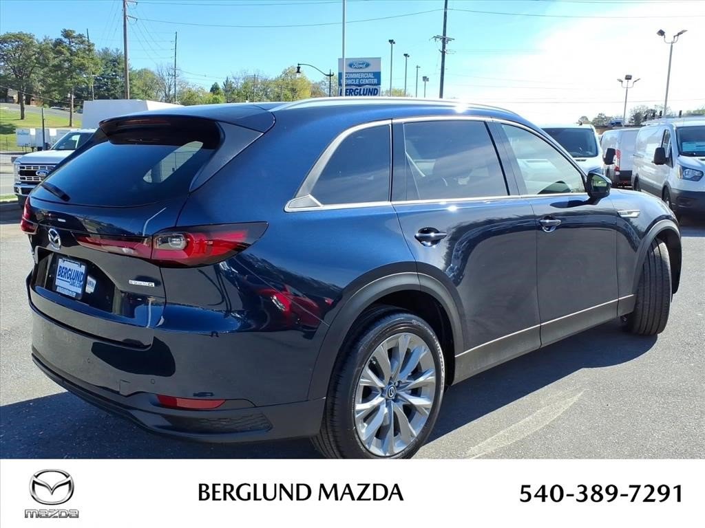 New 2026 MAZDA CX-90 3.3 Turbo w/ Preferred Package AWD/4WD image 5