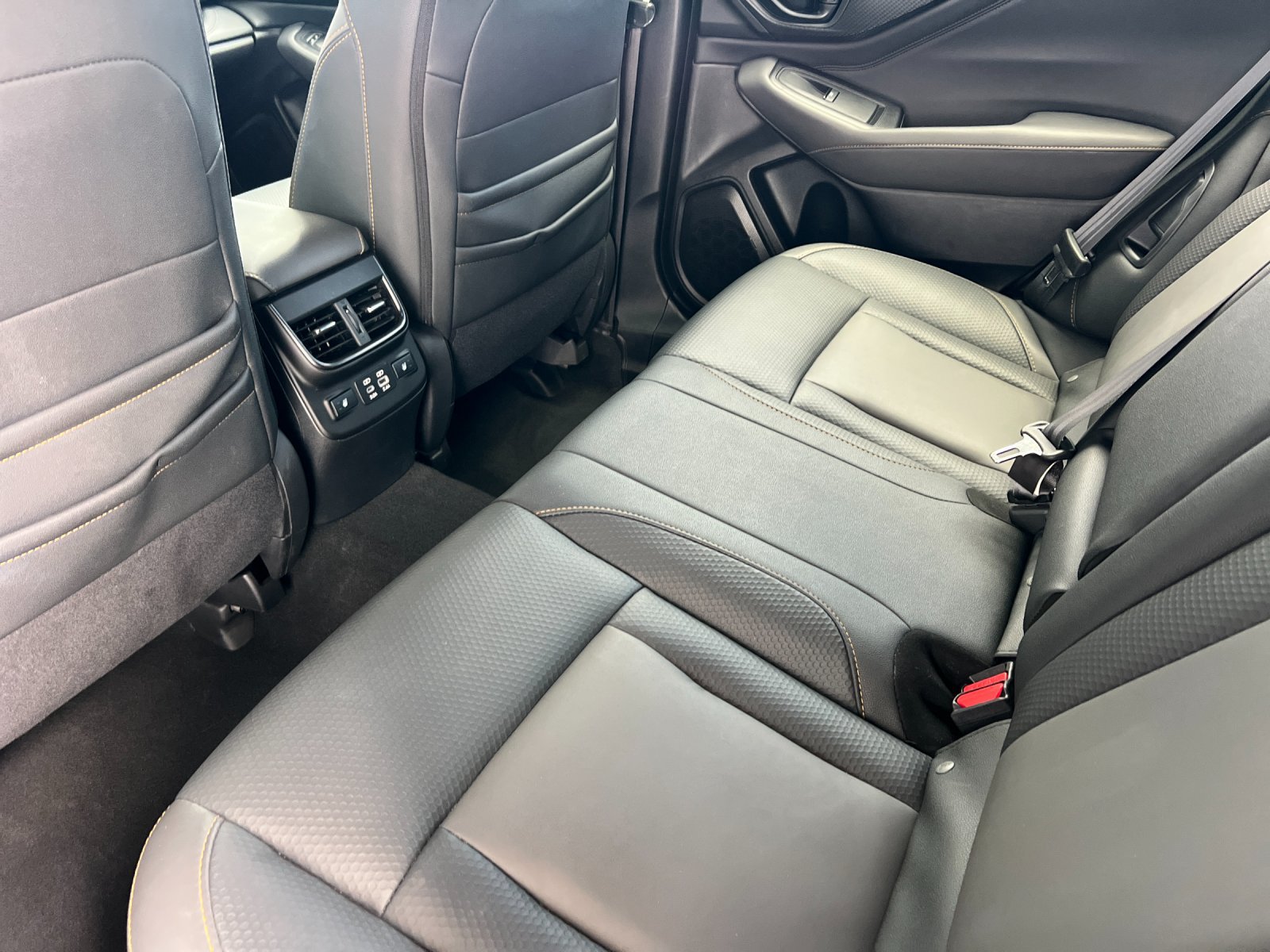 Used 2024 Subaru Outback Wilderness AWD/4WD image 12