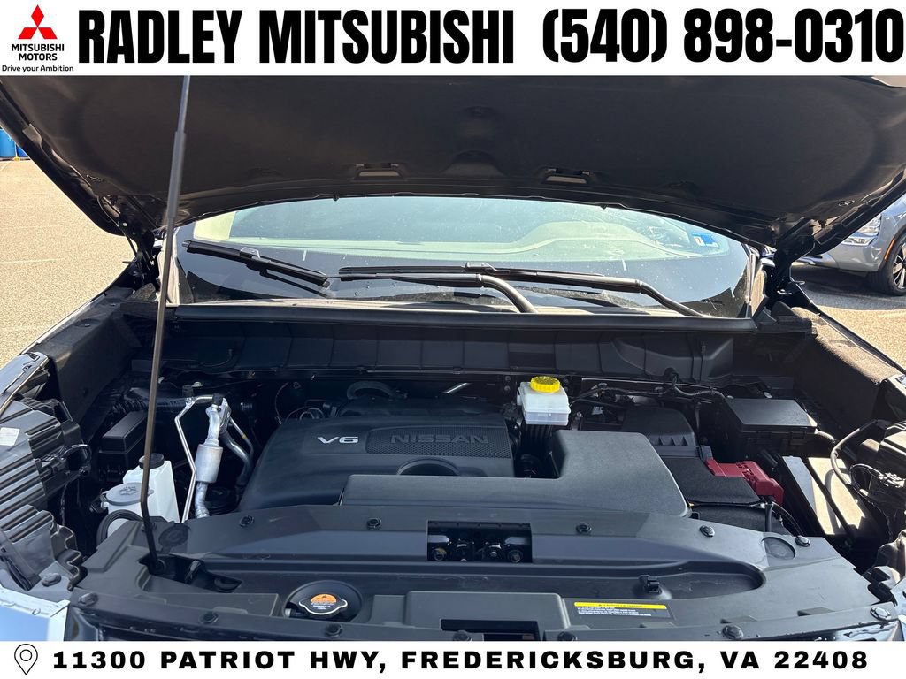 Used 2023 Nissan Pathfinder SL AWD/4WD image 16