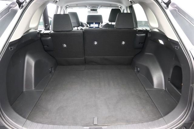 Used 2023 Toyota RAV4 LE AWD/4WD image 17