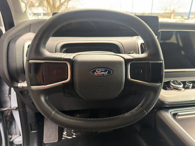 Certified 2025 Ford Expedition Active AWD/4WD image 22