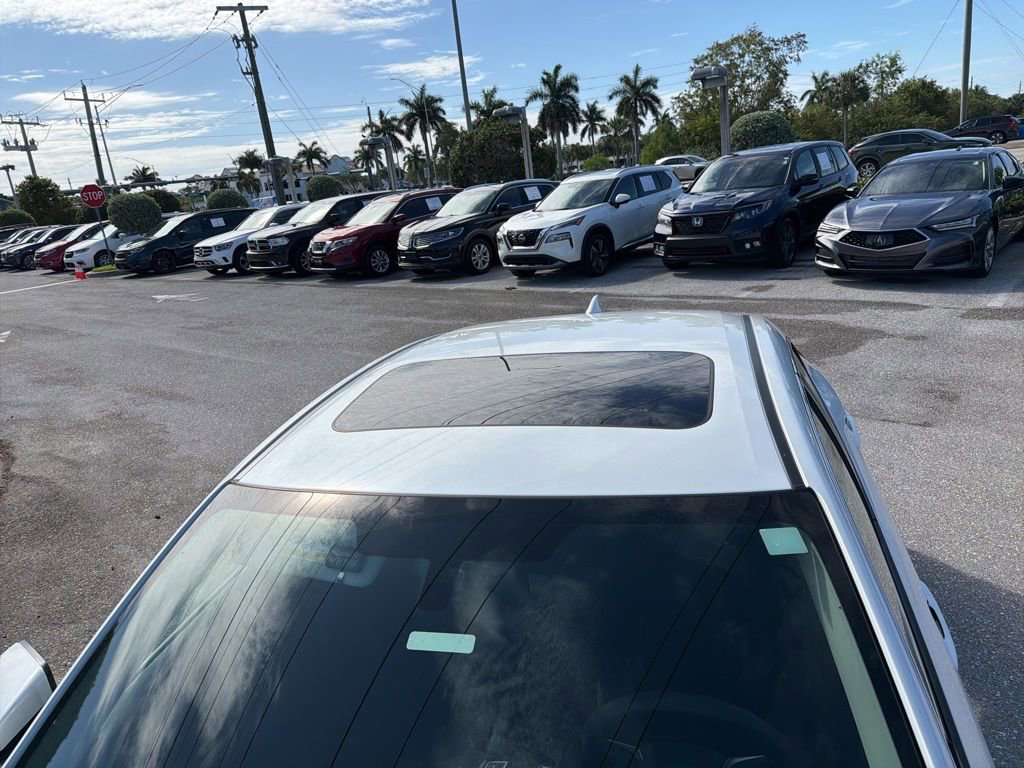 Used 2018 Honda Civic EX image 11