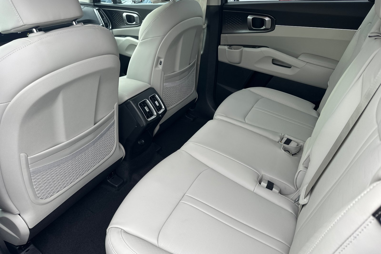 New 2026 Kia Sorento EX AWD/4WD image 12