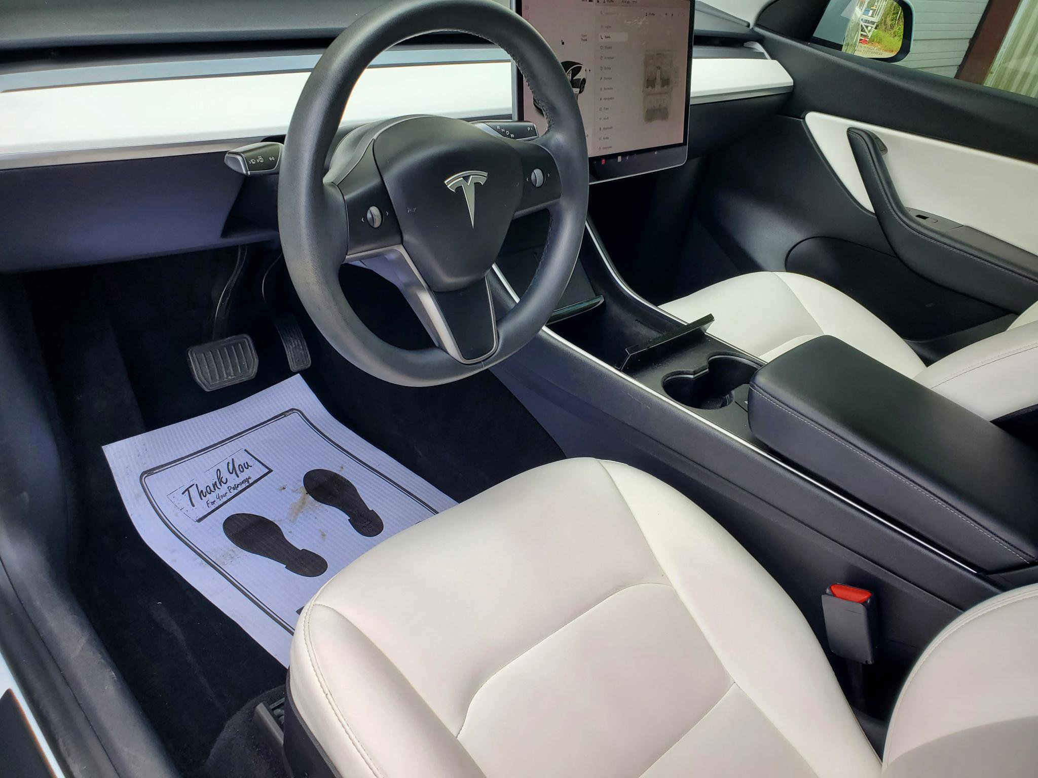 Used 2021 Tesla Model Y Long Range image 26