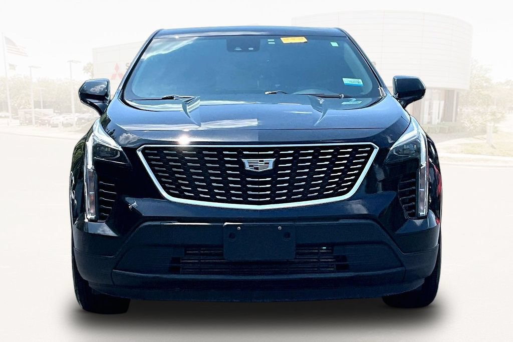 Used 2023 Cadillac XT4 Luxury AWD/4WD image 2