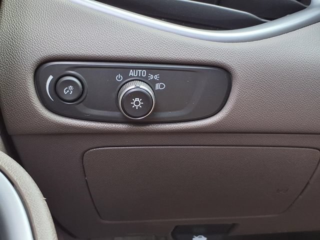 Used 2025 Chevrolet Malibu LT FWD image 15