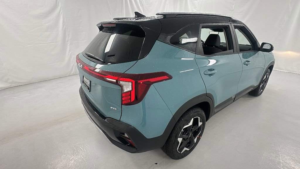 New 2026 Kia Seltos S image 3