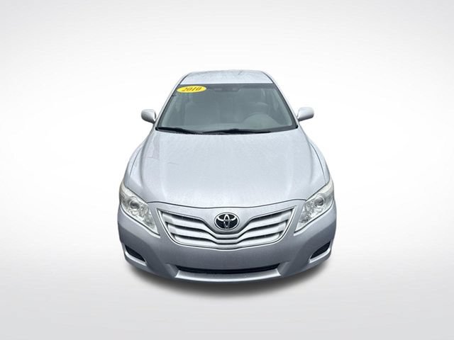 Used 2010 Toyota Camry LE FWD image 8