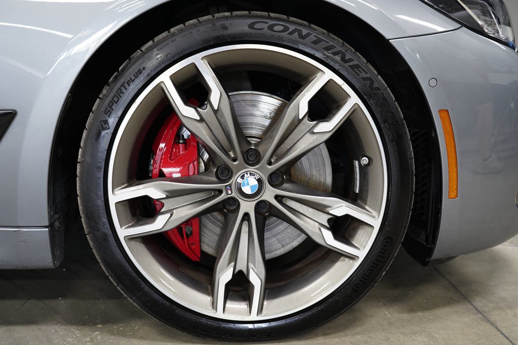 Used 2023 BMW M550i xDrive w/ Executive Package AWD/4WD image 36