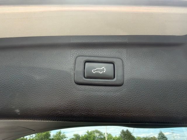 Used 2016 Subaru Outback 2.5i Premium AWD/4WD image 10