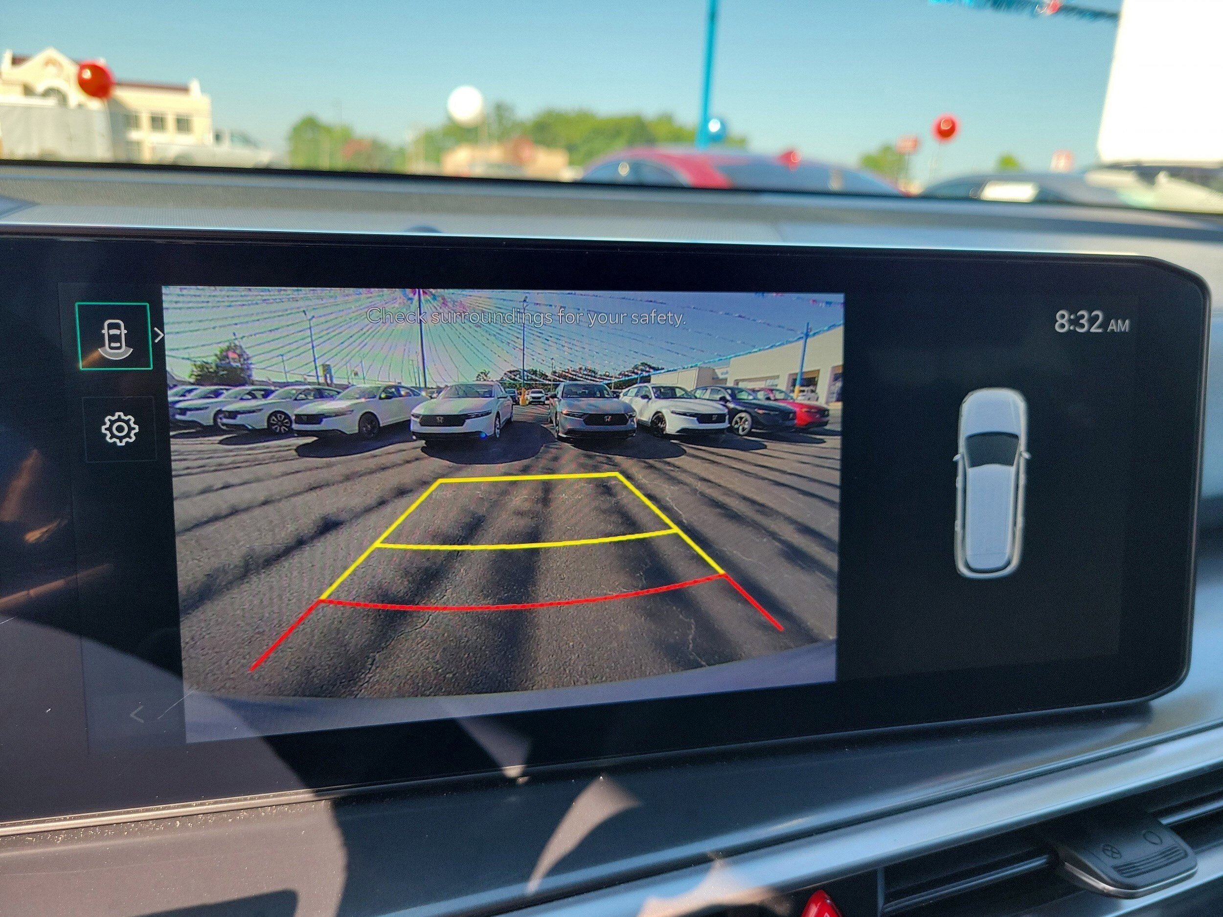 Used 2024 Kia Sorento S image 23