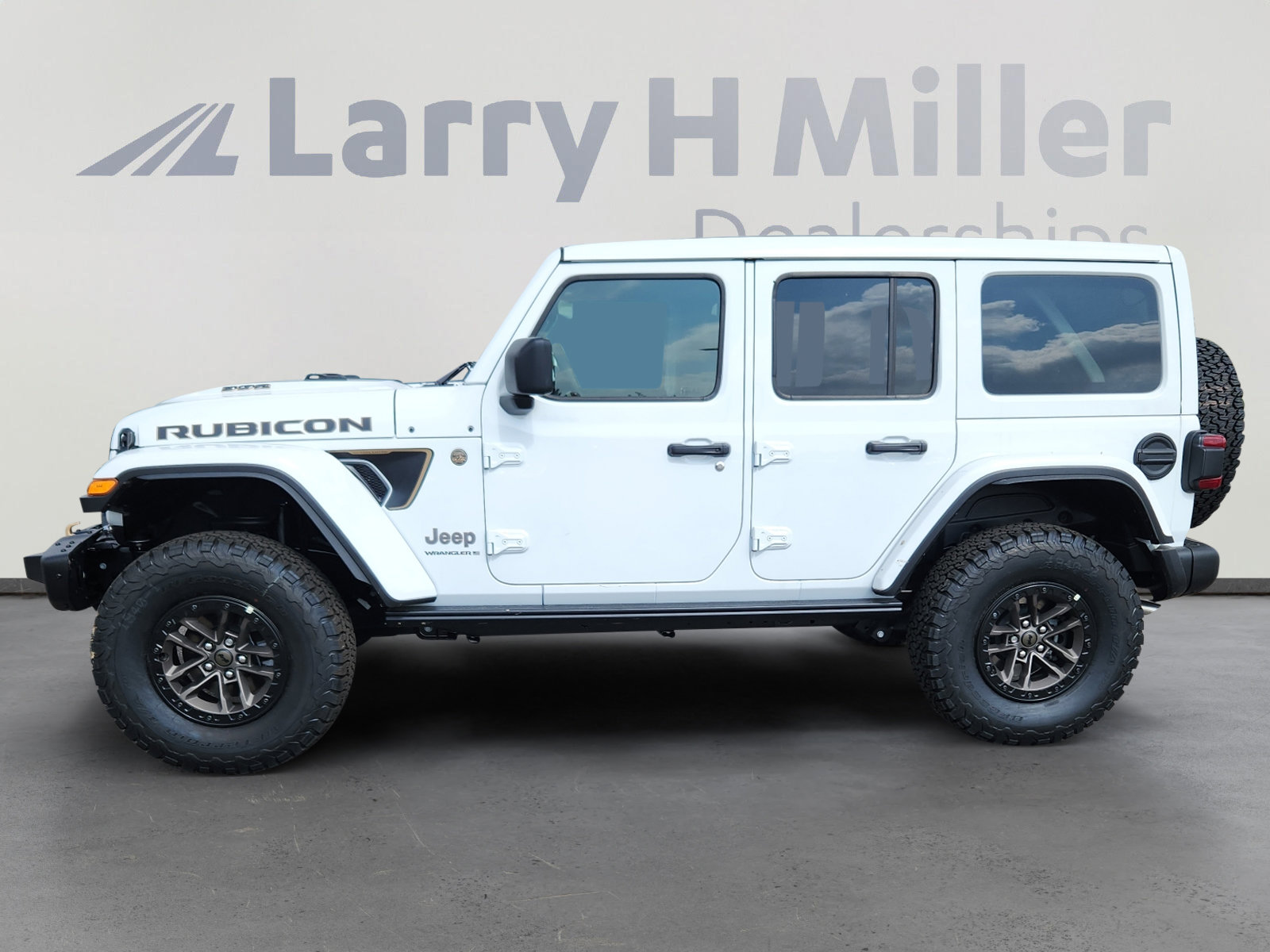 New 2025 Jeep Wrangler Unlimited Rubicon 392 image 3