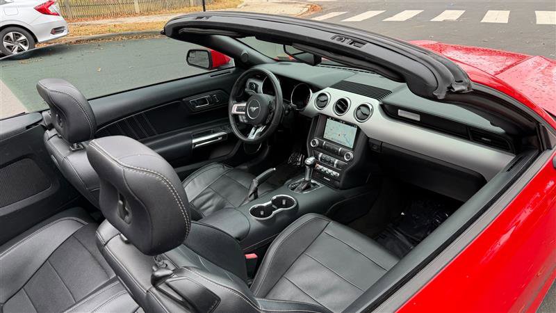 Used 2017 Ford Mustang Premium image 26