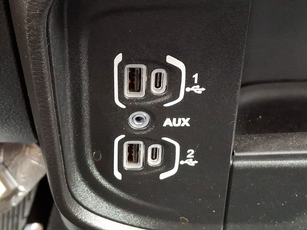 Used 2024 RAM 2500 Big Horn image 26