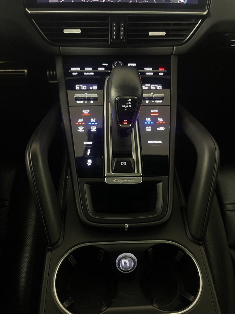 Certified 2023 Porsche Cayenne S image 33
