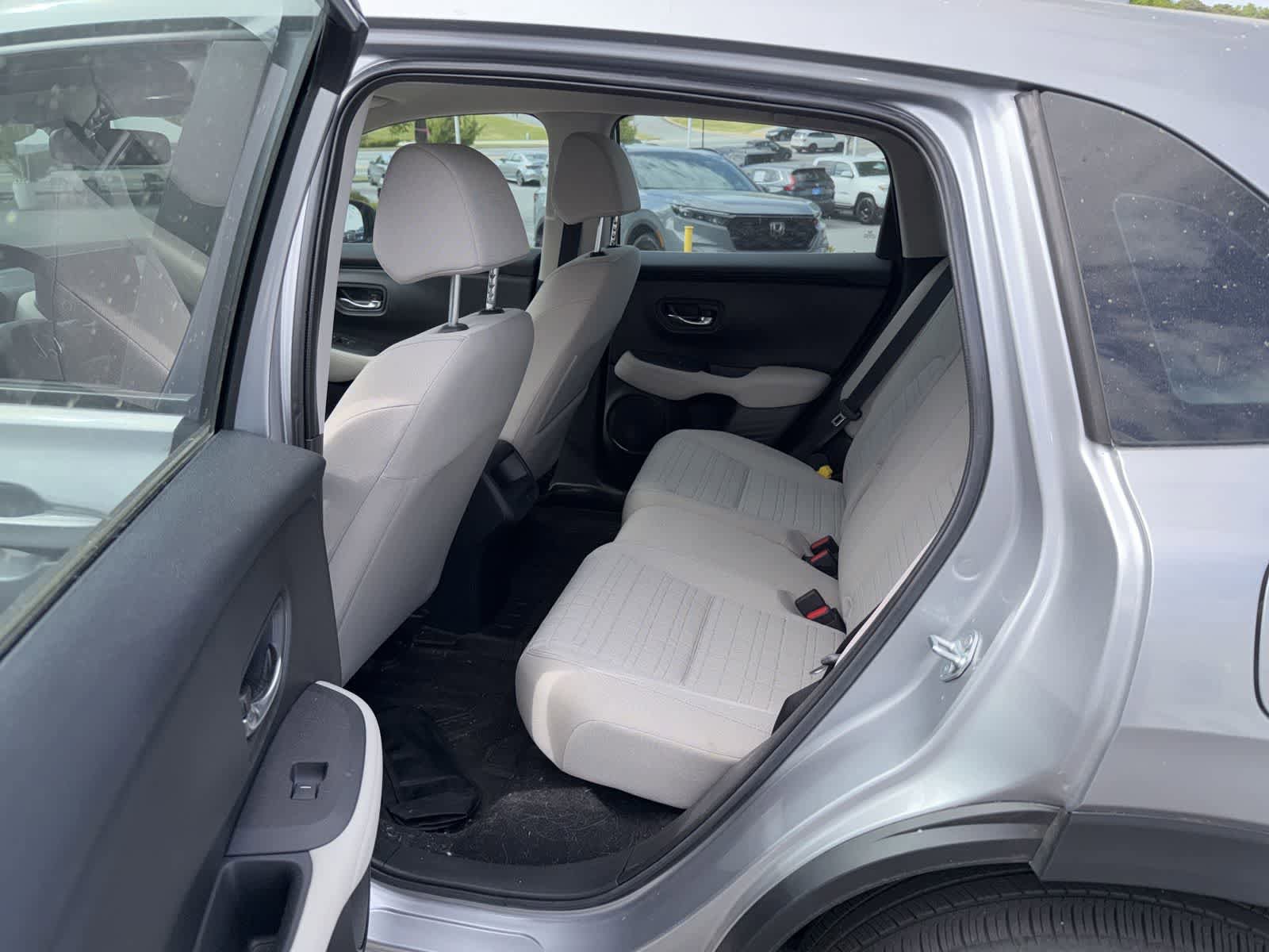 Used 2024 Honda HR-V LX image 14