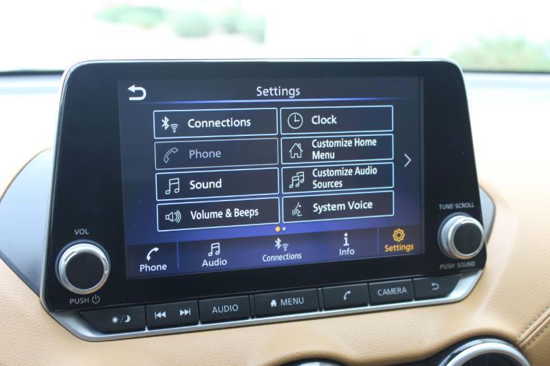 Used 2022 Nissan Sentra SV w/ SV Premium Package FWD image 31