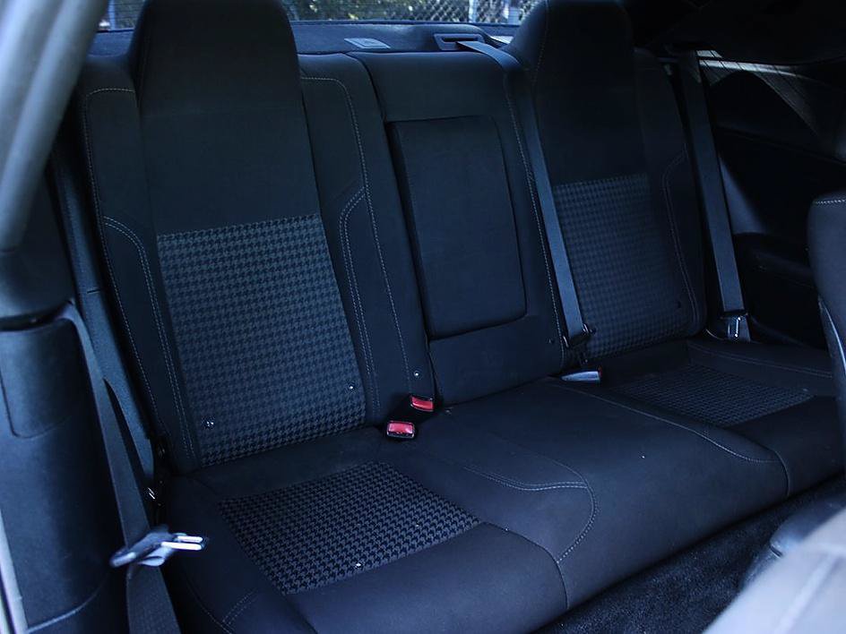 Used 2018 Dodge Challenger SXT RWD image 14