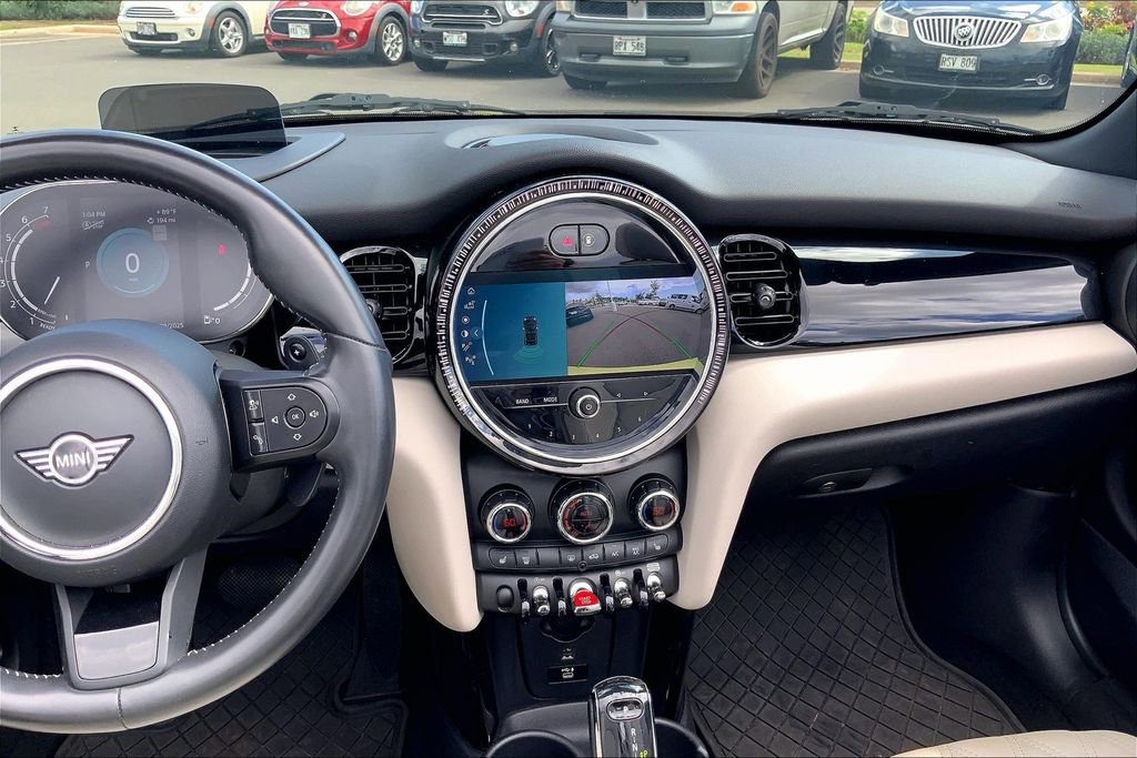 Used 2022 MINI Cooper S image 6