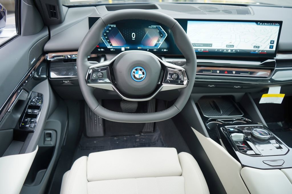 New 2026 BMW i5 eDrive40 w/ Premium Package image 16