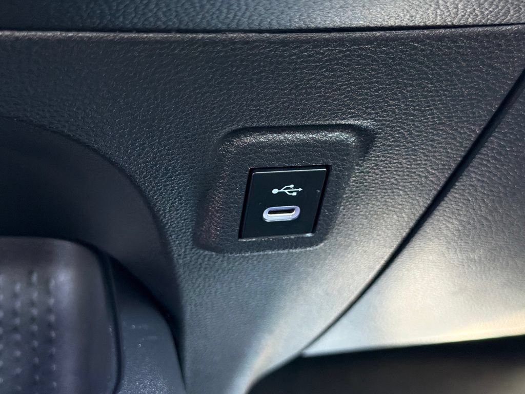 Used 2026 Toyota Corolla LE FWD image 29