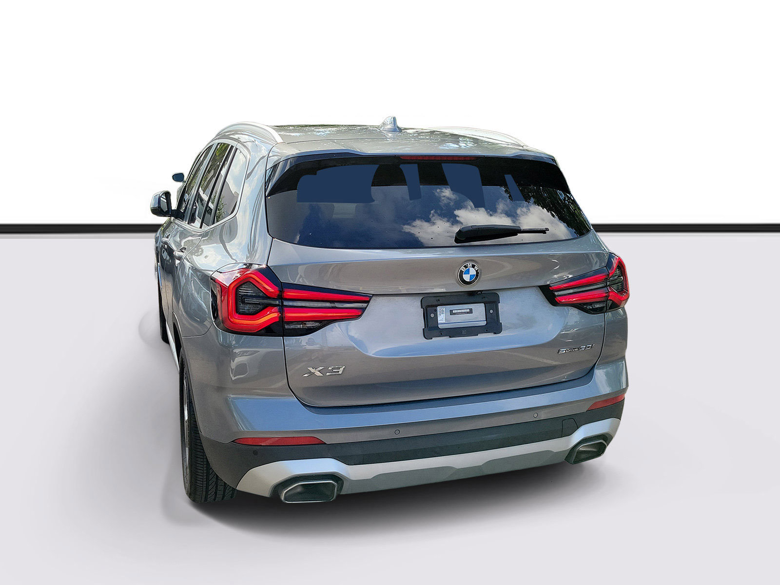 Used 2023 BMW X3 sDrive30i w/ Convenience Package RWD image 3