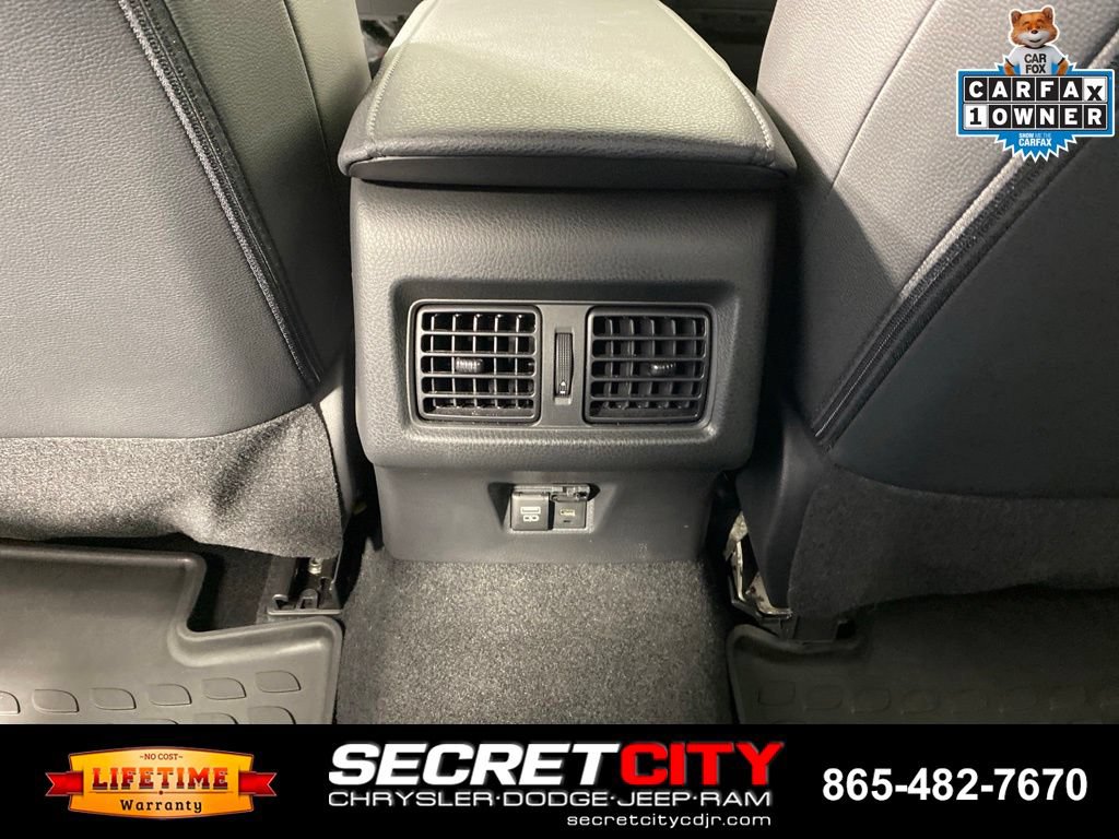 Used 2025 Toyota Camry XSE FWD image 24