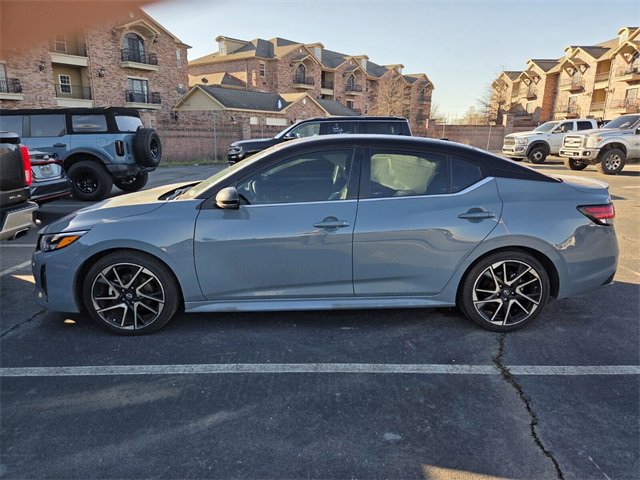 Used 2024 Nissan Sentra SR image 3