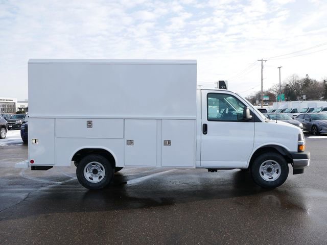 New 2026 Chevrolet Express 3500 w/ Power Convenience Package image 6