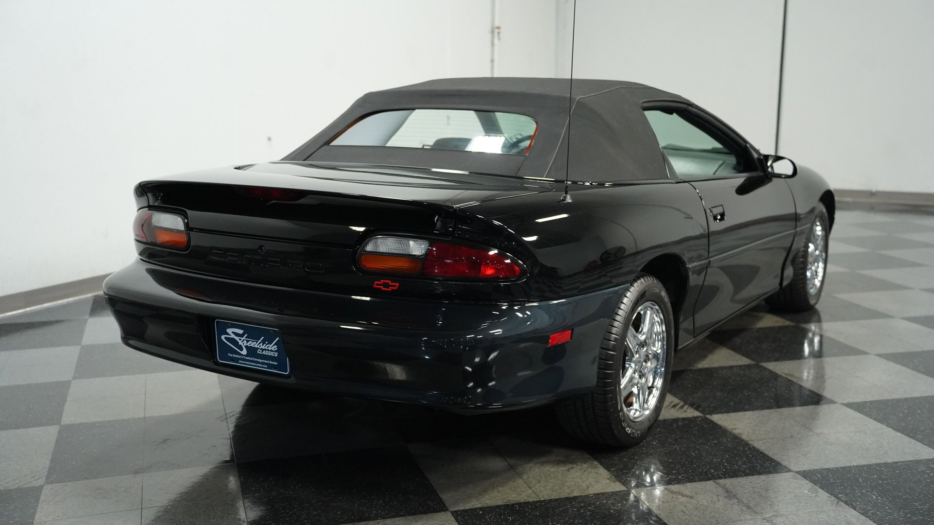 Used 1997 Chevrolet Camaro Z28 w/ Preferred Equipment Group 2 image 10