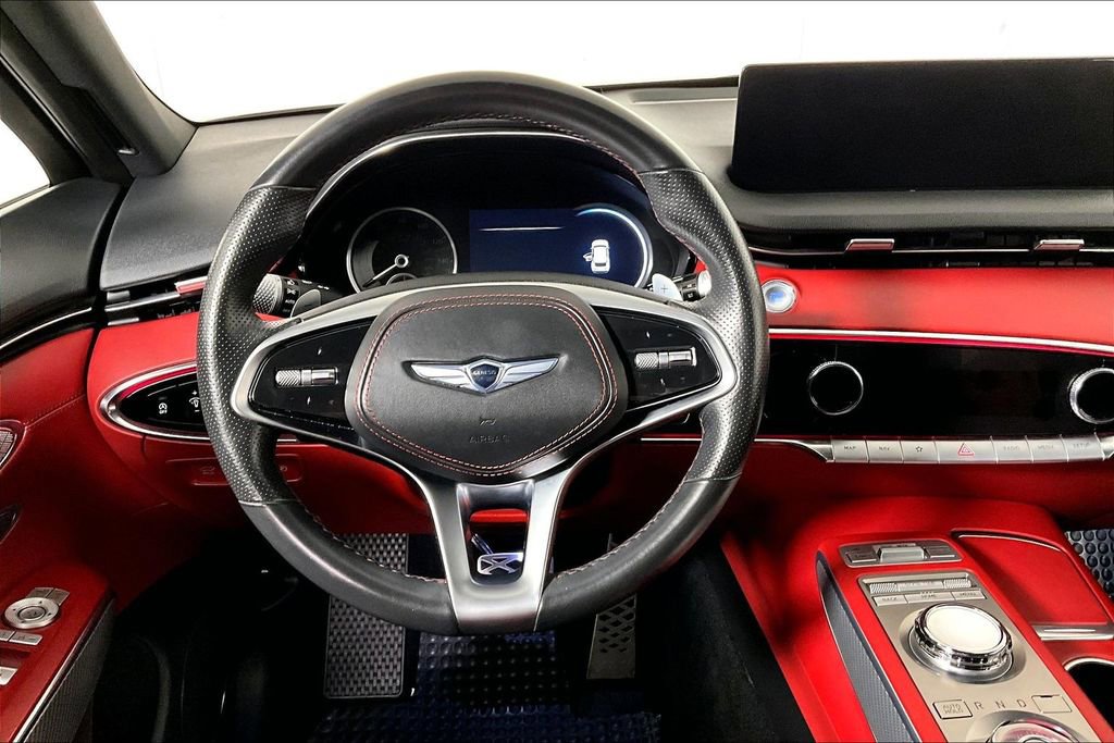 Used 2022 Genesis GV70 3.5T Sport image 5