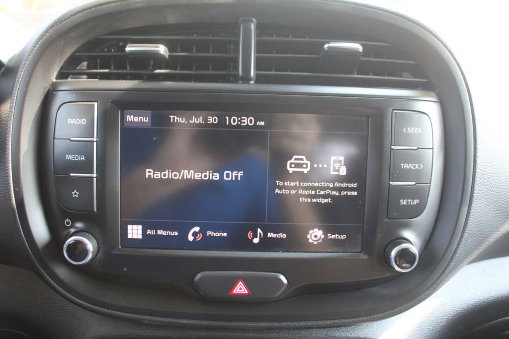 Certified 2025 Kia Soul LX w/ LX Technology Package FWD image 35
