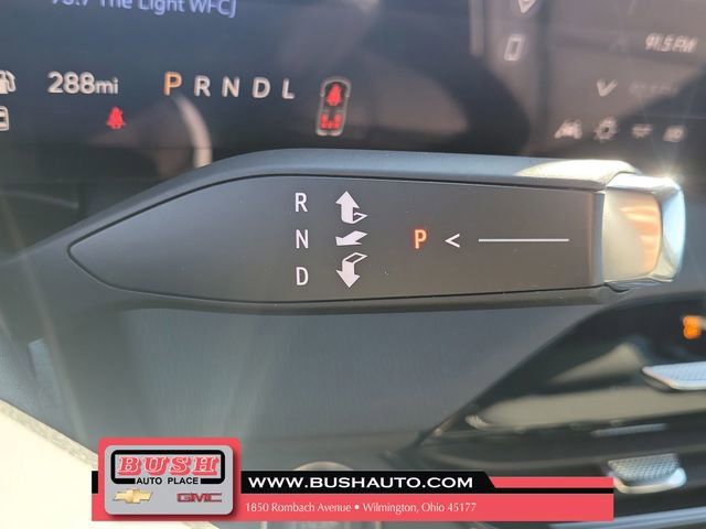 Used 2025 Buick Enclave Preferred image 32