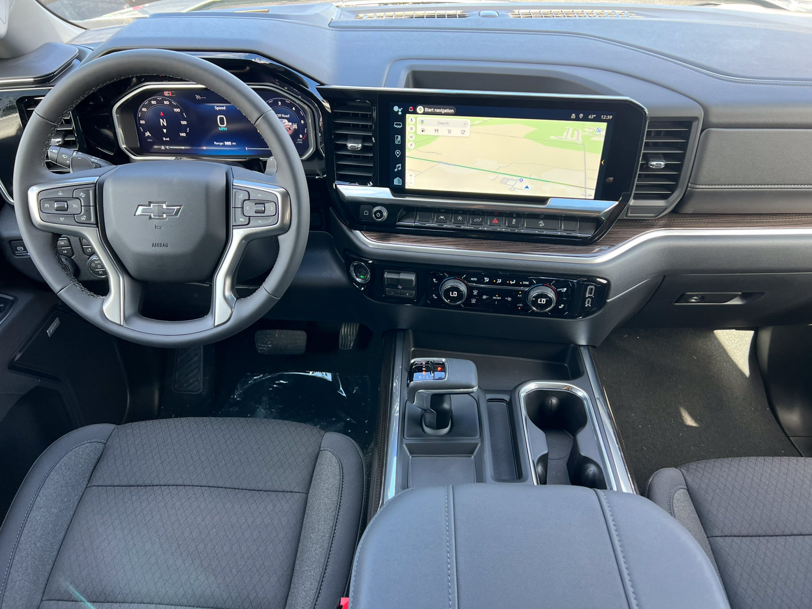 New 2026 Chevrolet Silverado 1500 RST w/ Dark Appearance Package AWD/4WD image 3