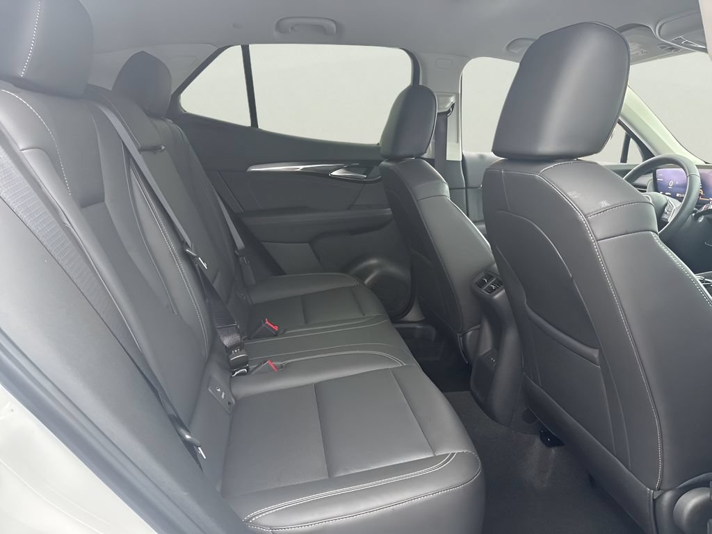 Used 2025 Buick Envision Preferred AWD/4WD image 16