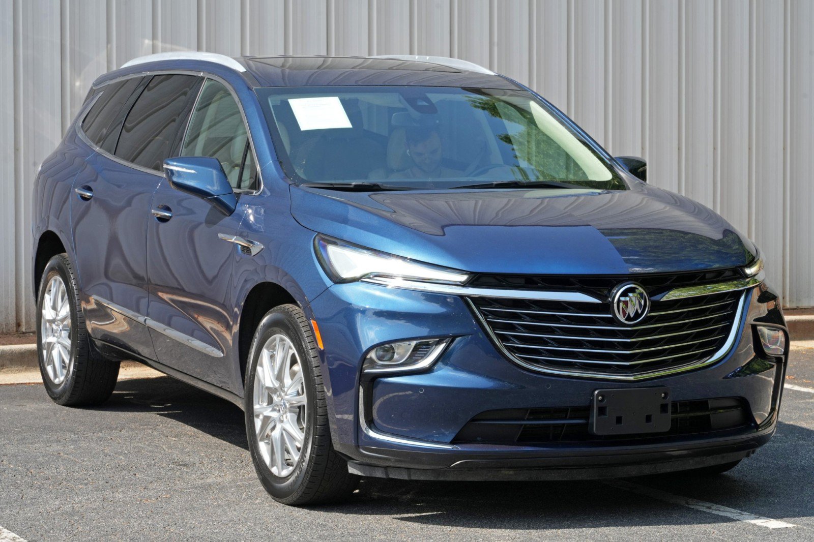 Used 2023 Buick Enclave Essence w/ Experience Buick Package FWD image 52