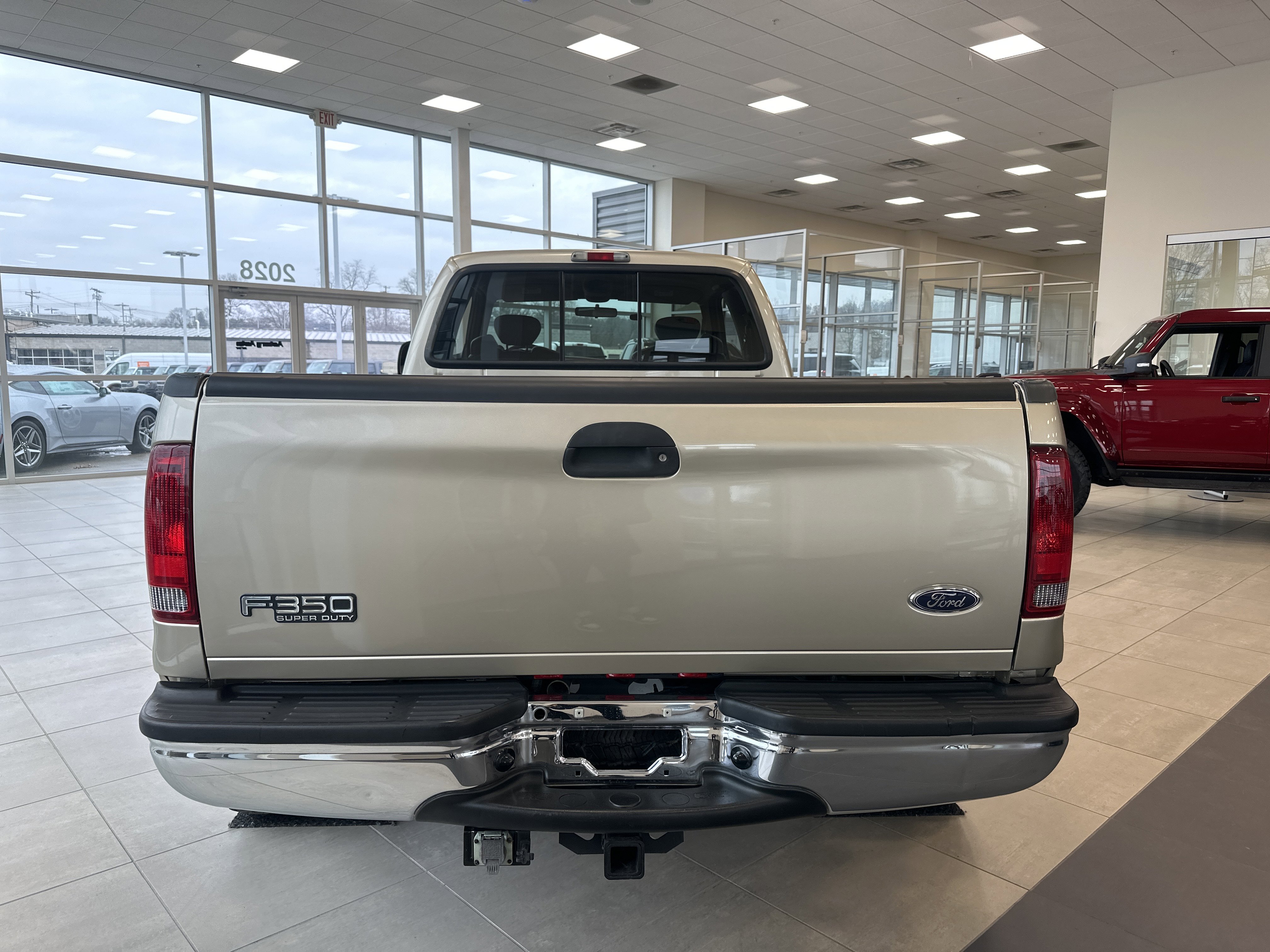 Used 2001 Ford F350 4x4 SuperCab DRW Super Duty image 6
