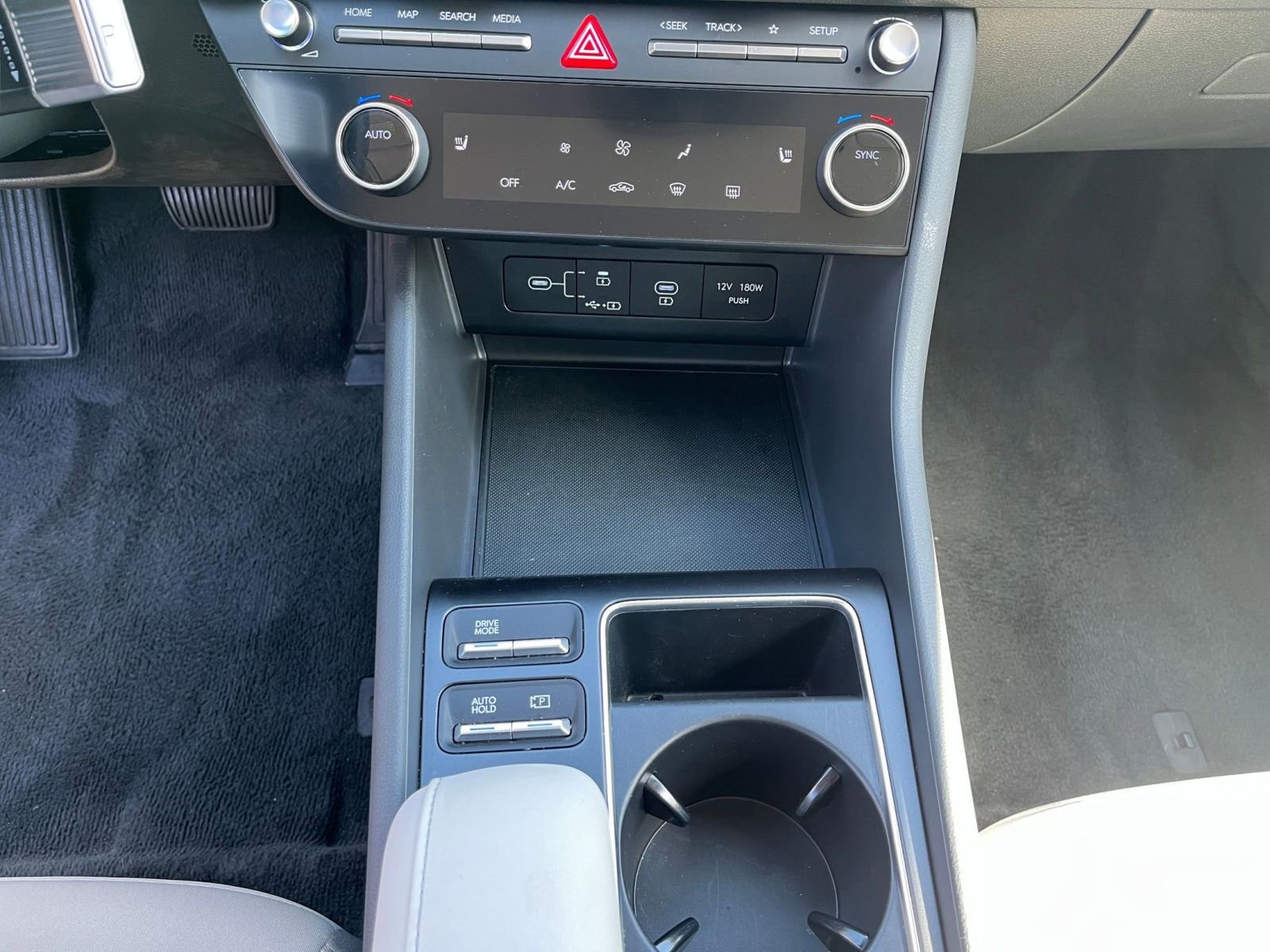 Used 2025 Hyundai Sonata SEL FWD image 41