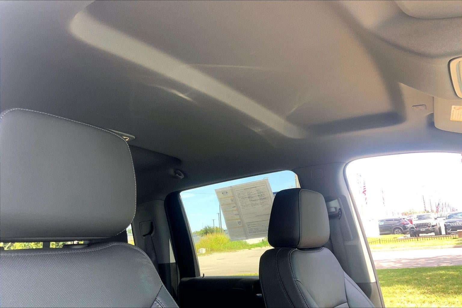 Used 2023 GMC Sierra 2500 SLT AWD/4WD image 29