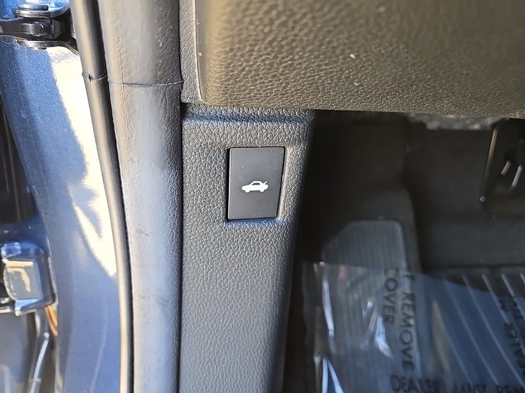 Used 2024 Honda Accord EX image 35