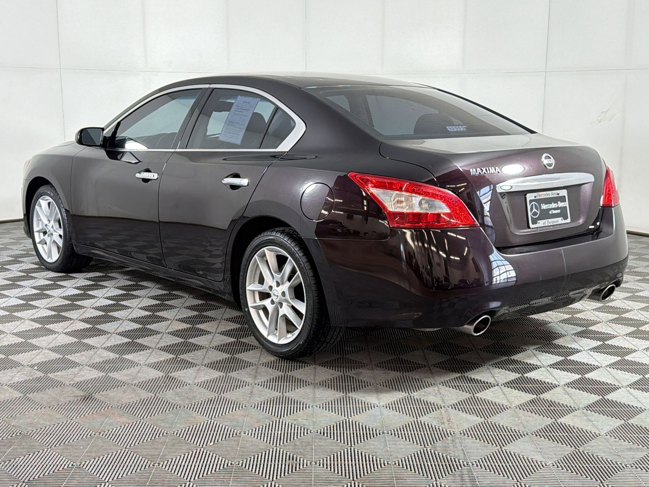 Used 2011 Nissan Maxima 3.5 S image 3