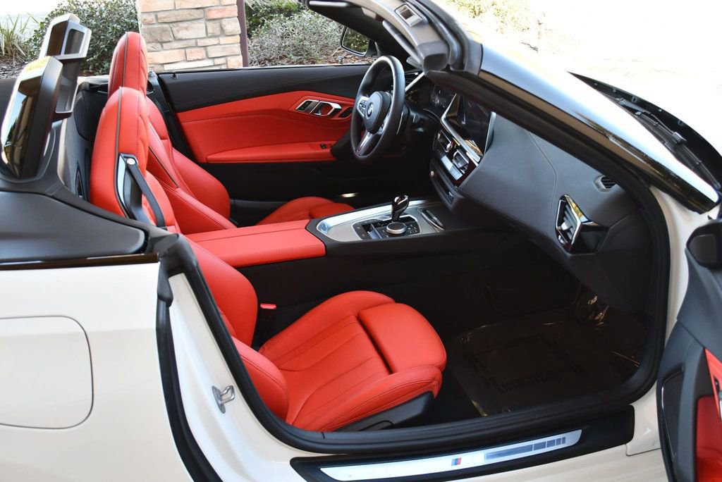 Used 2023 BMW Z4 sDrive30i w/ Premium Package image 57